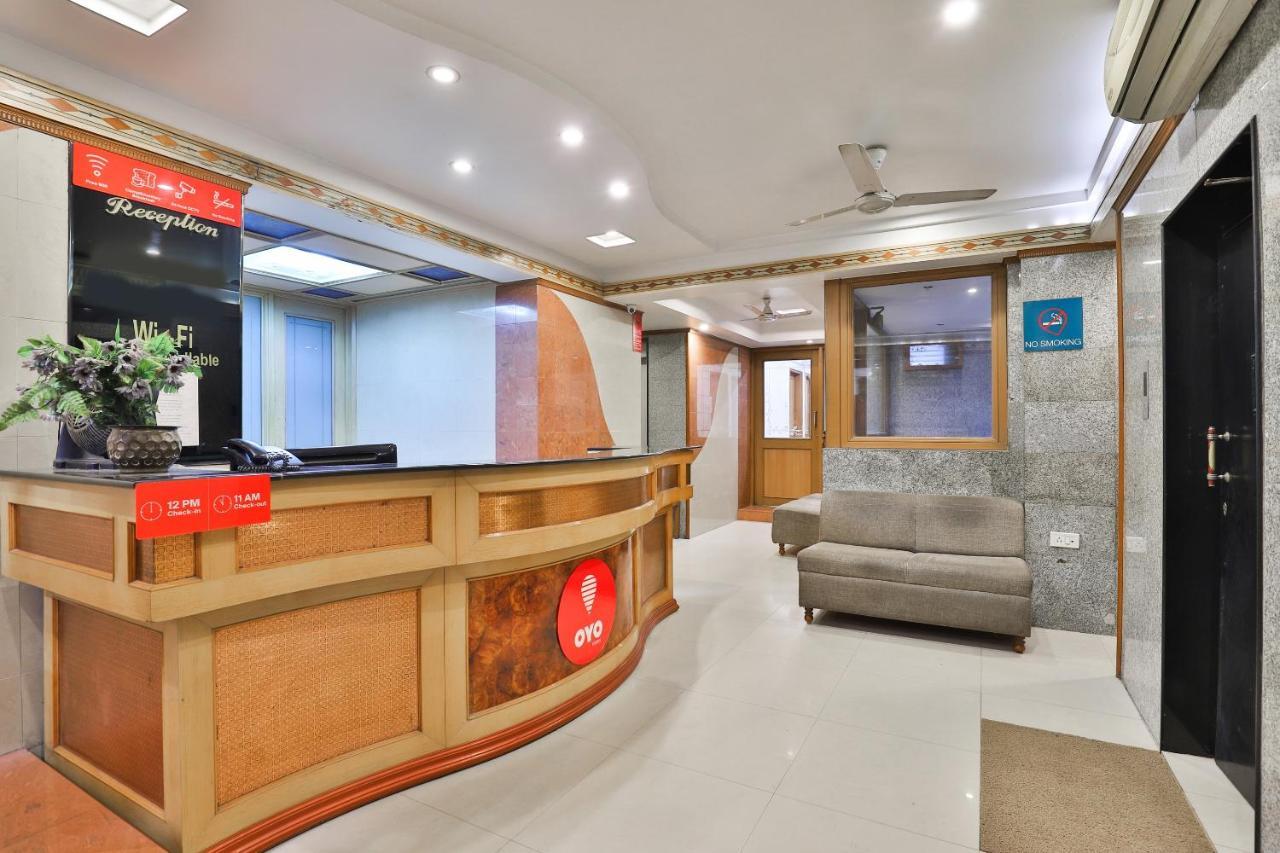 Oyo 17117 Hotel Rainbow Vadodara Luaran gambar