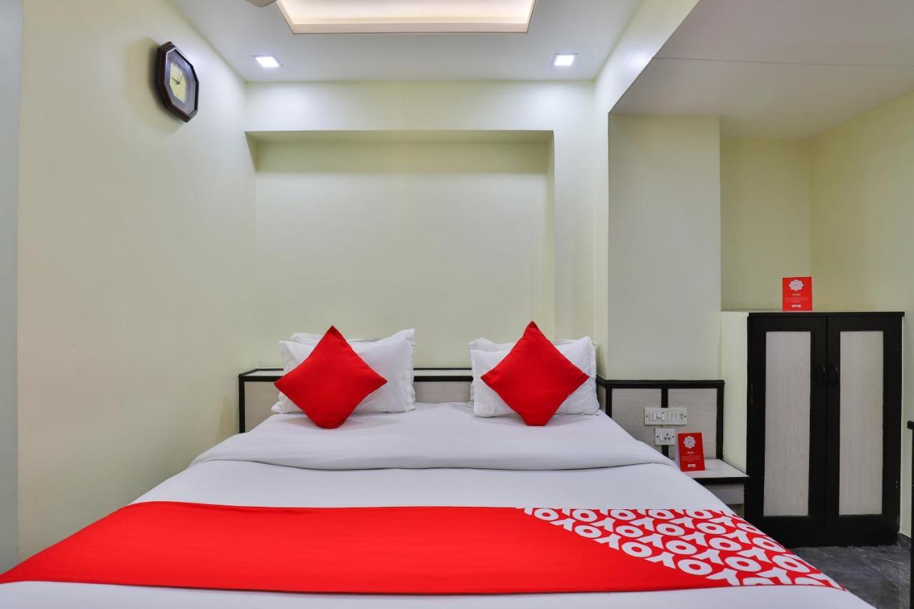 Oyo 17117 Hotel Rainbow Vadodara Luaran gambar