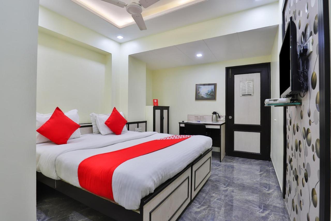 Oyo 17117 Hotel Rainbow Vadodara Luaran gambar